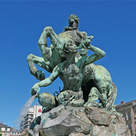 Der Centaurenbrunnen