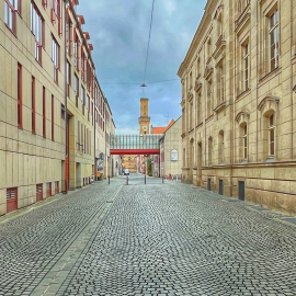 Flair vs. Stadttheater